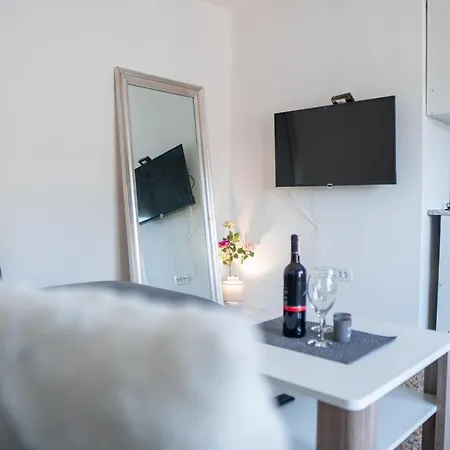 Lights Panorama דירה מוסטר