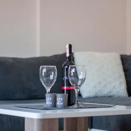 Lights Panorama * 모스타르