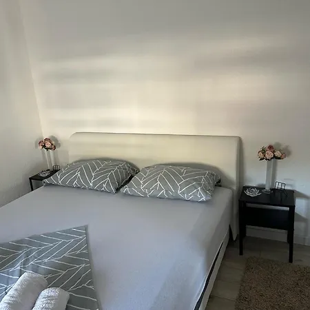 Lights Panorama 모스타르