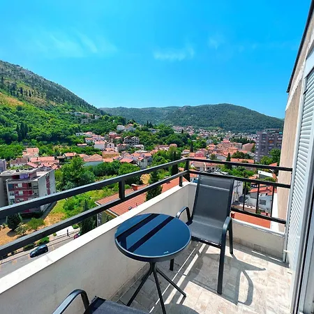 아파트 Lights Panorama 모스타르